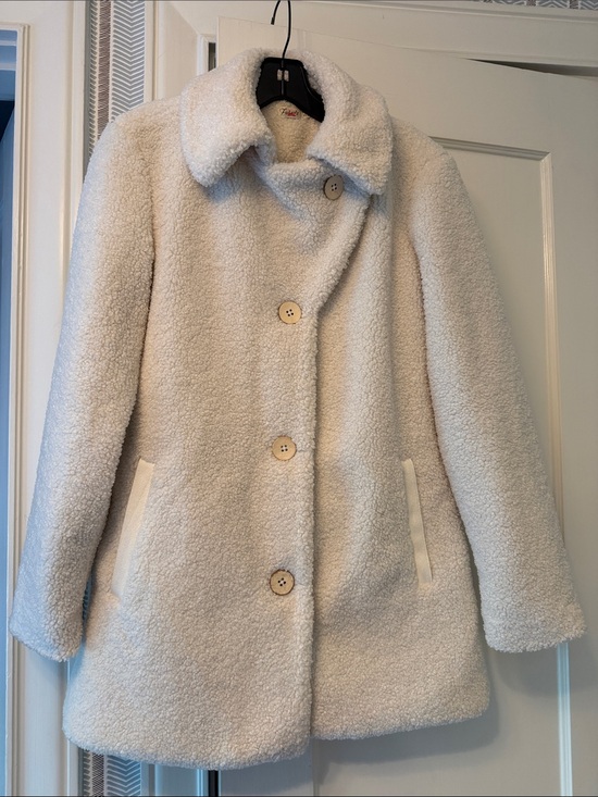 Faherty Jackets & Blazers - Faherty Cream Sherpa Button-Front Coat - Women